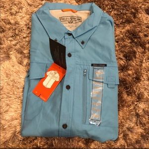 RESERVED Men’s field & stream button down shirt